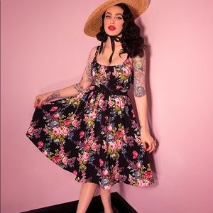 Black floral ingenue vixen xs